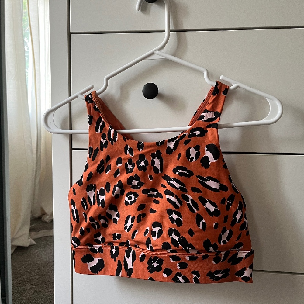 FABLETICS sports bra
